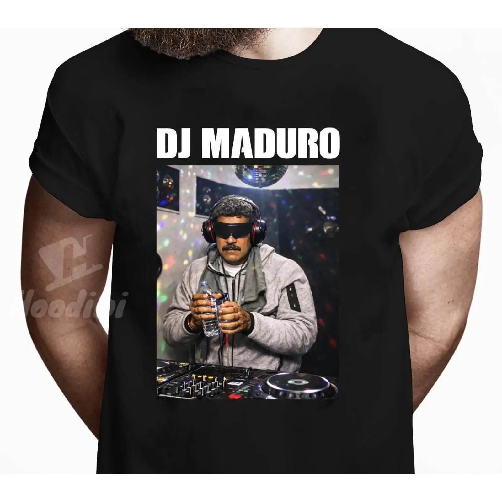 Фото Забавная унисекс-футболка Dj Maduro с политическим принтом Венесуэлы, винтажная, с эффектом потертости, для повседневной носки, модная, стильная дизайнерская одежда, кэжуал. №1