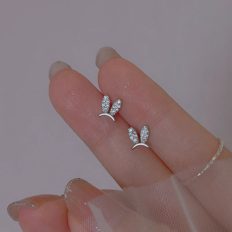

2022 New Trend Silver Color Luxury Cute Rabbit Ears Crystal Zircon Stud Earrings For Women Gifts Korean Fashion Charm Jewelry