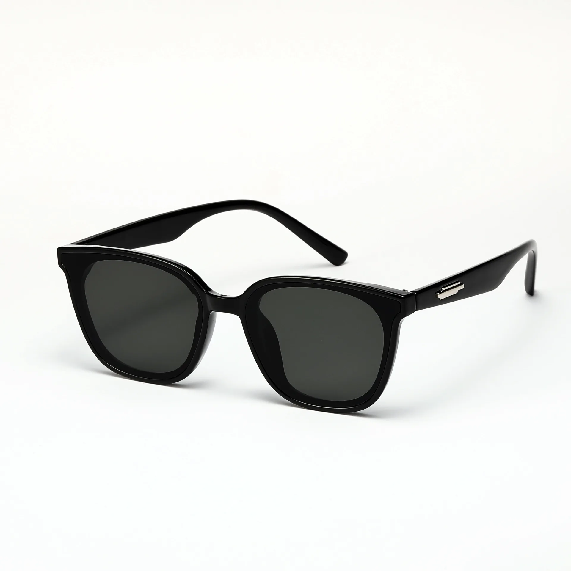 

Classic Square Sunglasses women Luxury Brand Designer Glasses Vintage Oculos De Sol Shades for men Wholesale Gafas De Sol