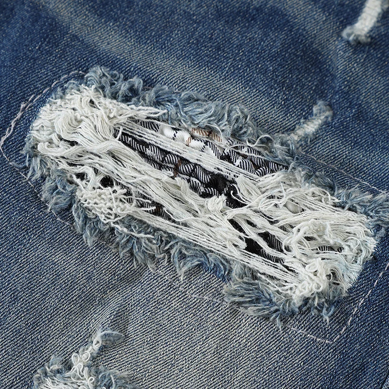 Рисунок 5 - Уличные модные мужские джинсы в стиле ретро