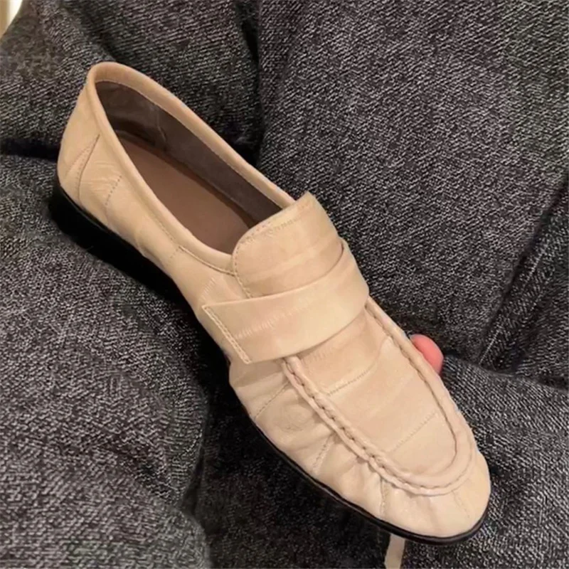 

Wrinkle Loafers Shoes for Women Low Heels Round Toe Ladies Solid Femme Flat Shallow Zapatos Mujer Elegant Black Female Chaussure