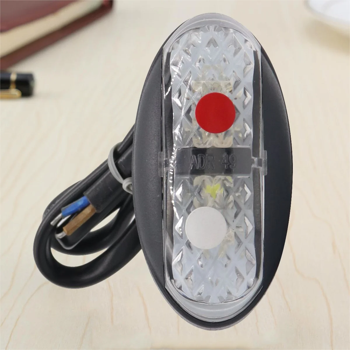 

Pack of 1 Practical Clearance Side Marker Indicator Lamps for Caravan Truck Lorry