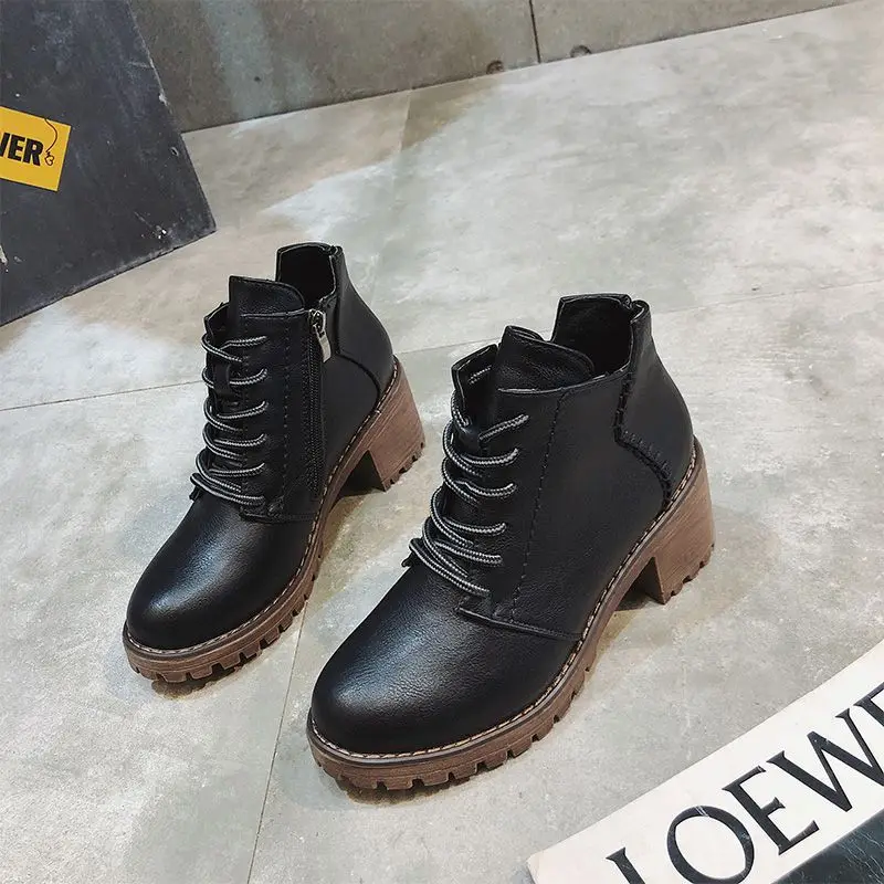 

2023 new autumn short boots for women, versatile short boots, genuine leather thick heel Martin boots