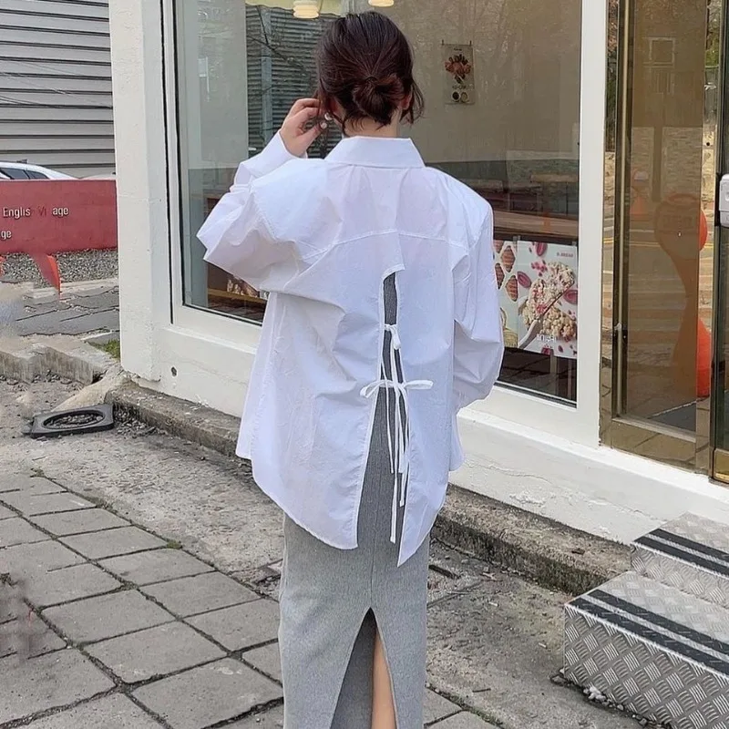 Блузка женская с вырезами на спине шнуровке бантом однобортная весна-осень 2024