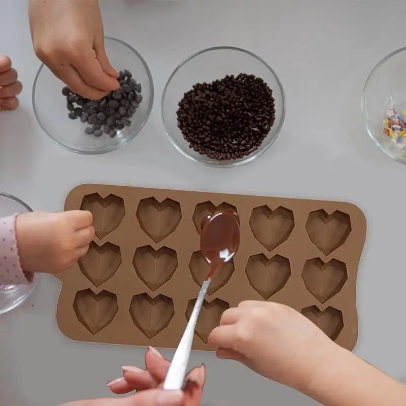 

Chocolate Molds Silicone 15 Gird Heart Shape Silicone Molds Easy To Use Clean Candy Mold For Jelly Pudd-ing Mousse Baking Tools