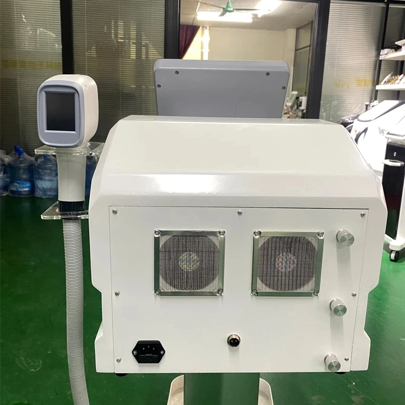 2022 The latest upgrade 755nm 808nm 1064nm 3 wavelength 808nm diode laser 808nm salon laser hair removal machine enlarge