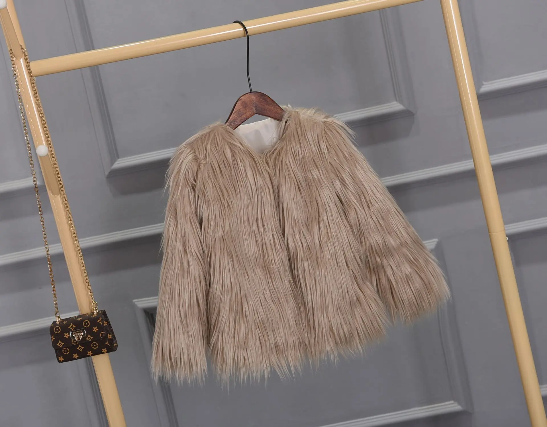 2023 Autumn Winter Furry Faux Fur Coat Women Fluffy Warm Long Sleeve Female Outerwear Coat Jacket Hairy Collarless Overcoat