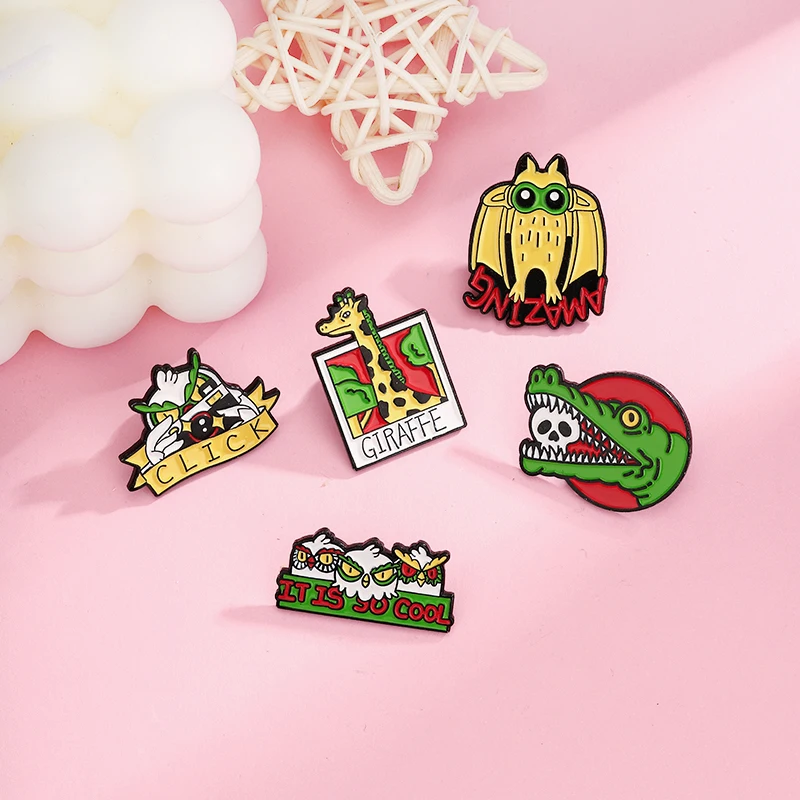 Эмалированная брошь в виде маленького животного на заказ значок лацкан сумки