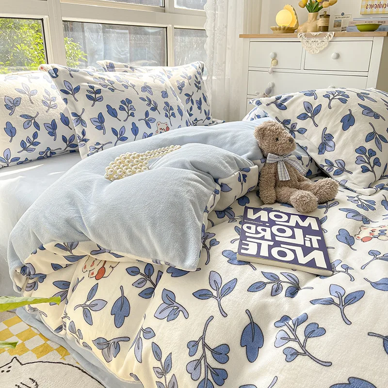 

Ins Wind Bedding set Winter Thickened Coral Velvet Quilt Cover Three Piece with Sheet Pillow Case Student Quilt Cover
