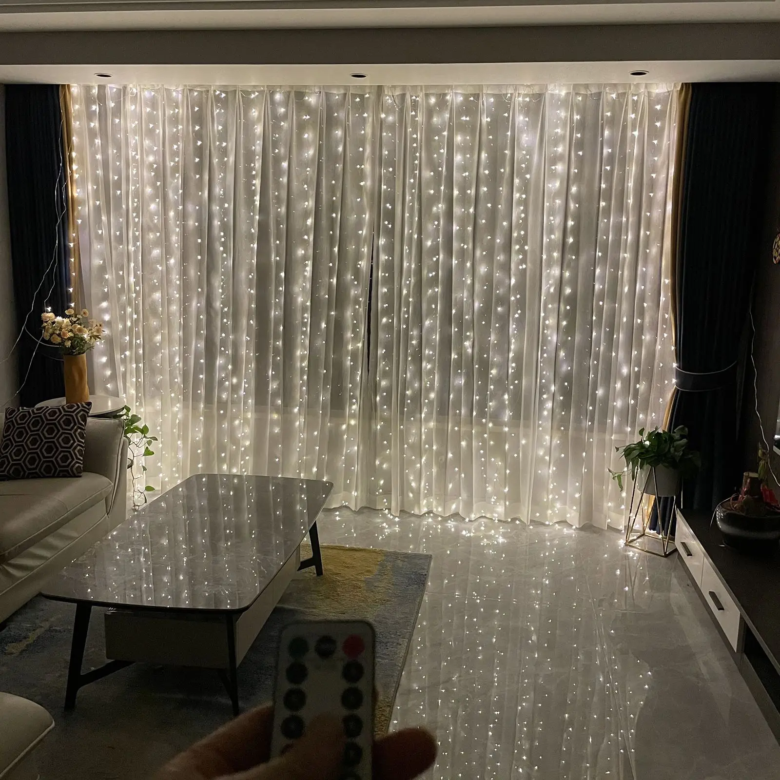 

300LED Curtain String Light USB Powered Copper Wire Fairy String Light 8 Modes Waterproof with Remote for Home Party Decor