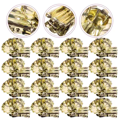 Золотые винтажные подсвечники