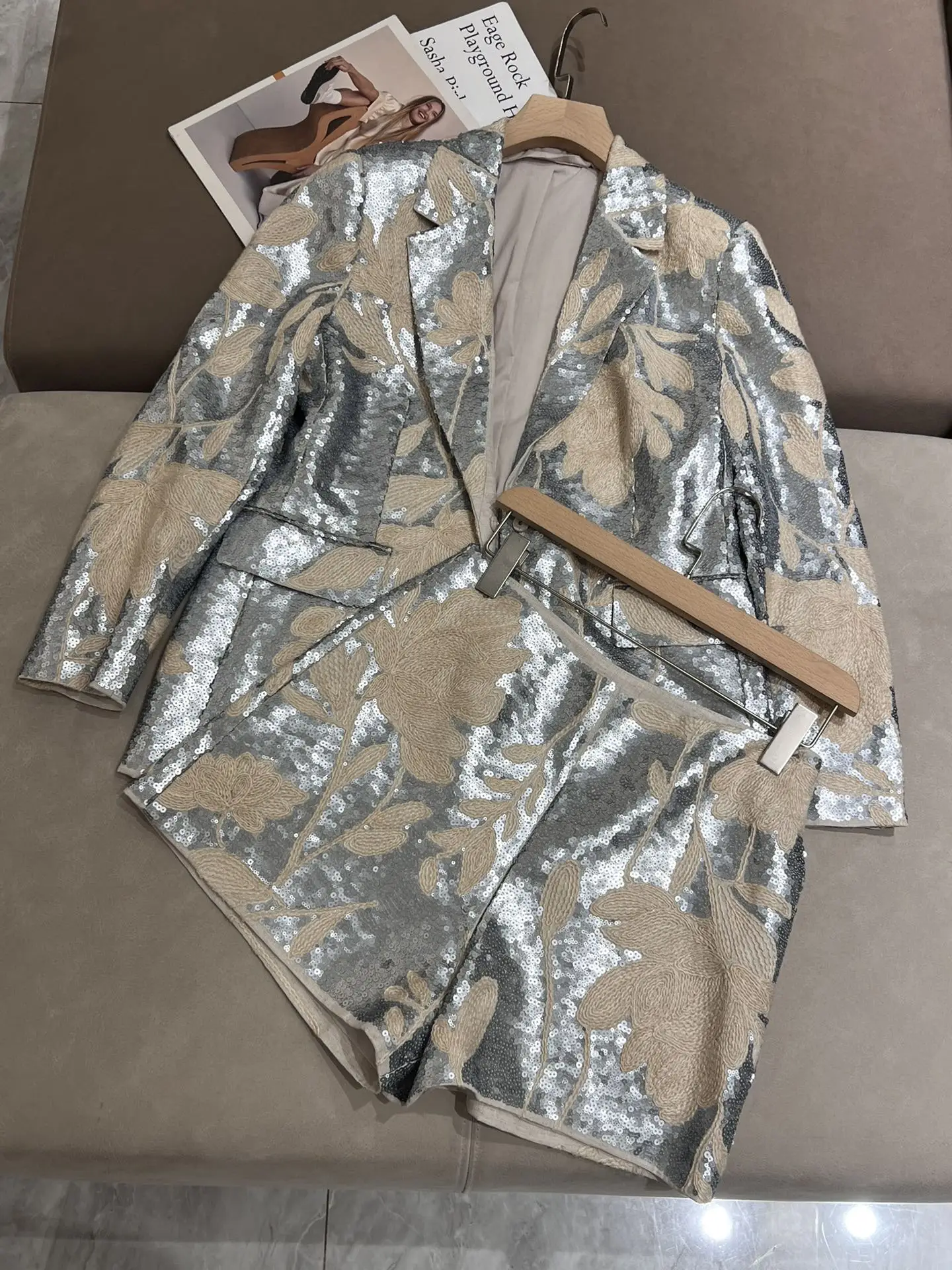 Женский льняной костюм с юбкой блестками жилетом шортами и комплект из 4