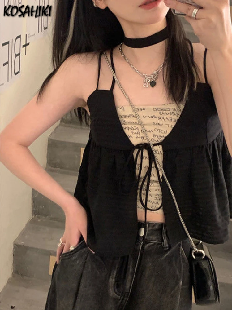 Женский комплект из топа и майки без рукавов с лямкой на шее |