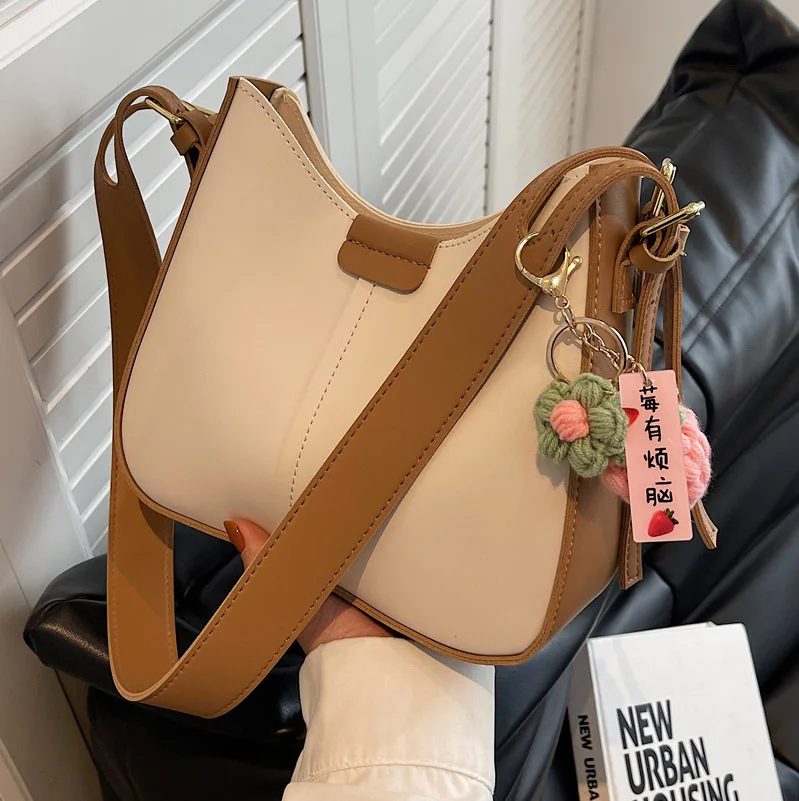 

Dropshipping women's bag 2022 trend fashion Joker autumn and winter broadband shoulder messenger bag texture bucket bags