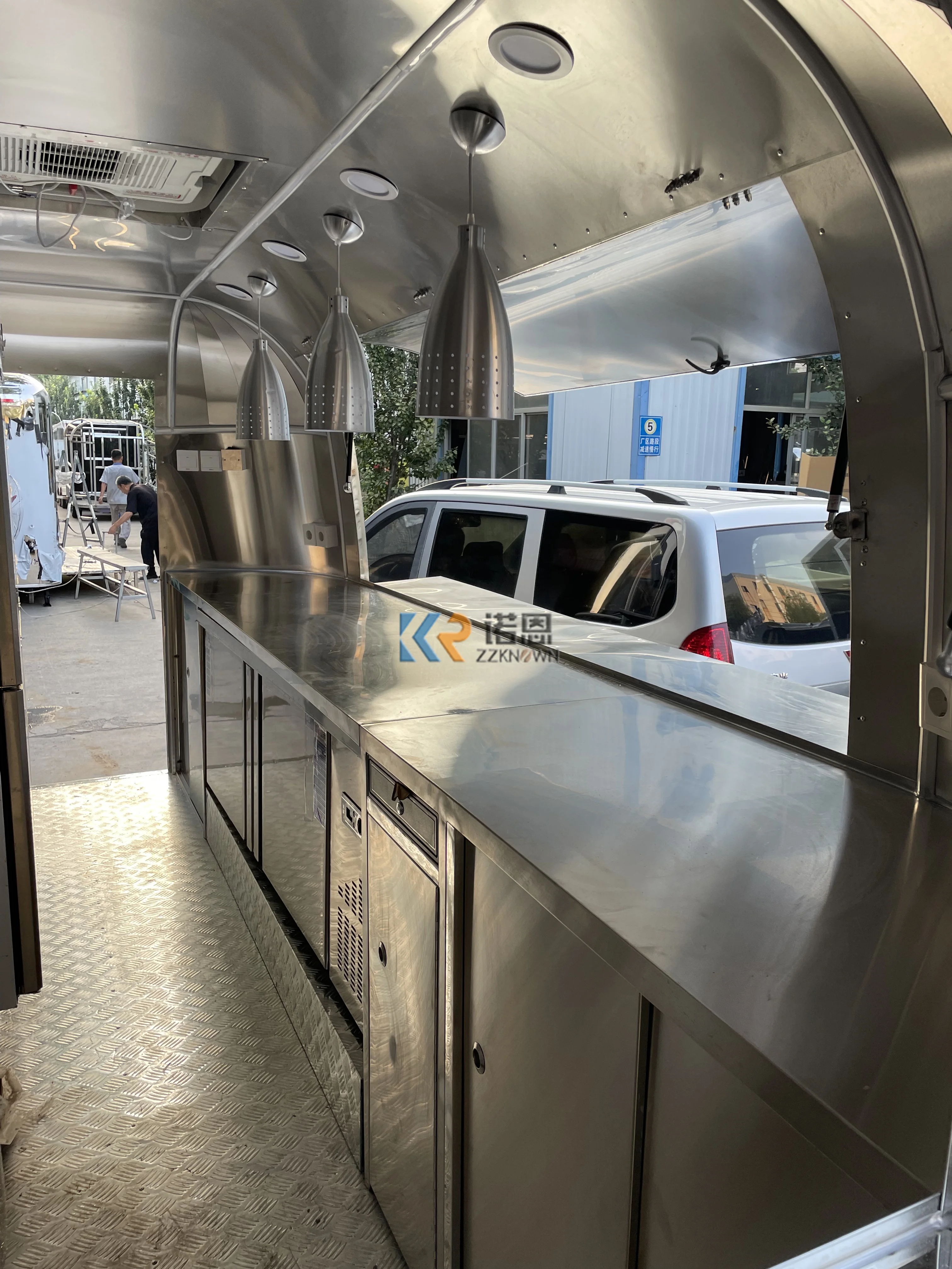 Рисунок 5 - Передвижной продовольственный Грузовик OEM