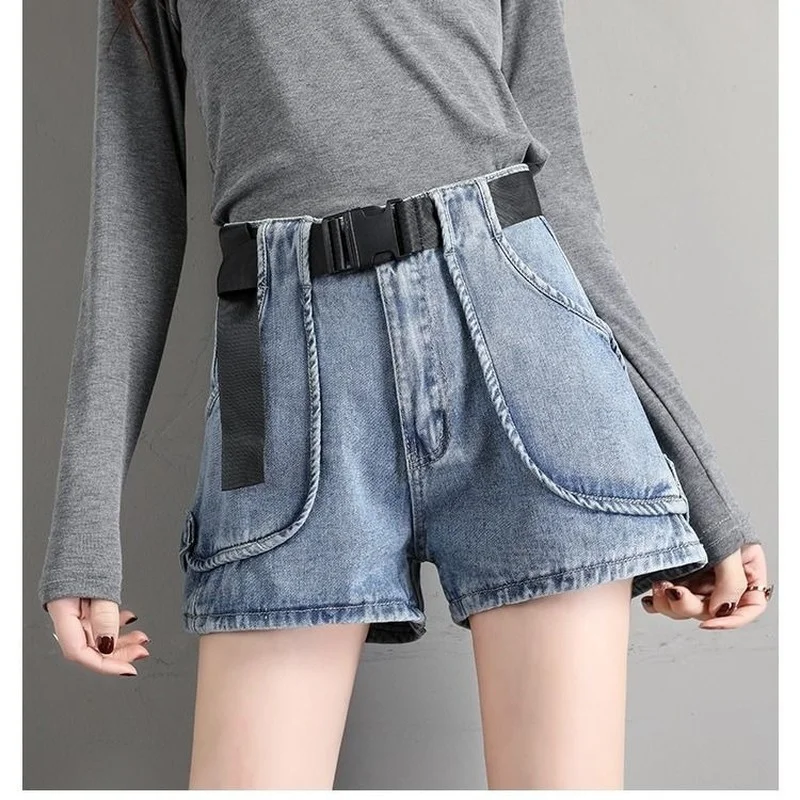 2021 High-waisted Pocket Loose A-word Hot Short Jeans Black Denim Shorts with Belt Women's Casual Personality Streetwear Fashion