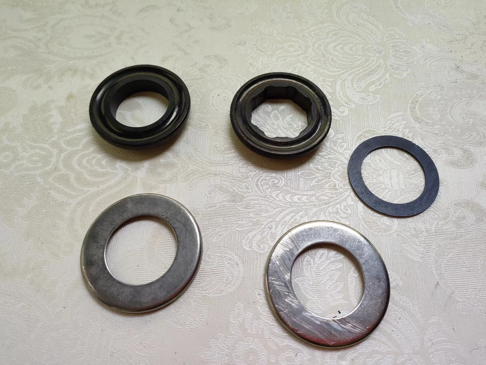 

Free Shipping Handle Anti-Friction Sealing Ring Shock Ring For Hangkai 2 Stroke 5-6 Hp Gasoline Boat Engine Accessories