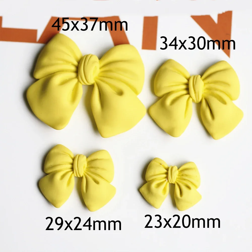 

Миниатюрные кабошоны из смолы 10 шт.