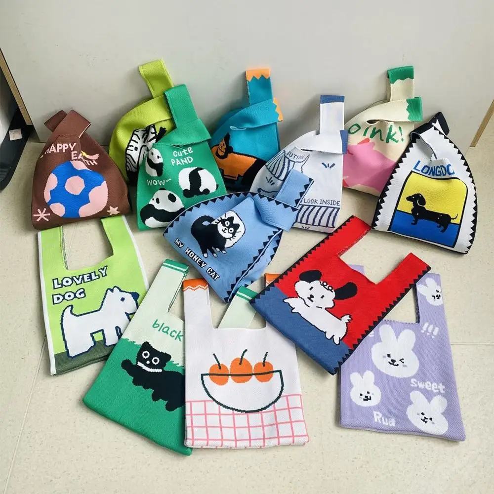 Вязаная сумка с надписью простая большая открывающаяся косметичка в виде