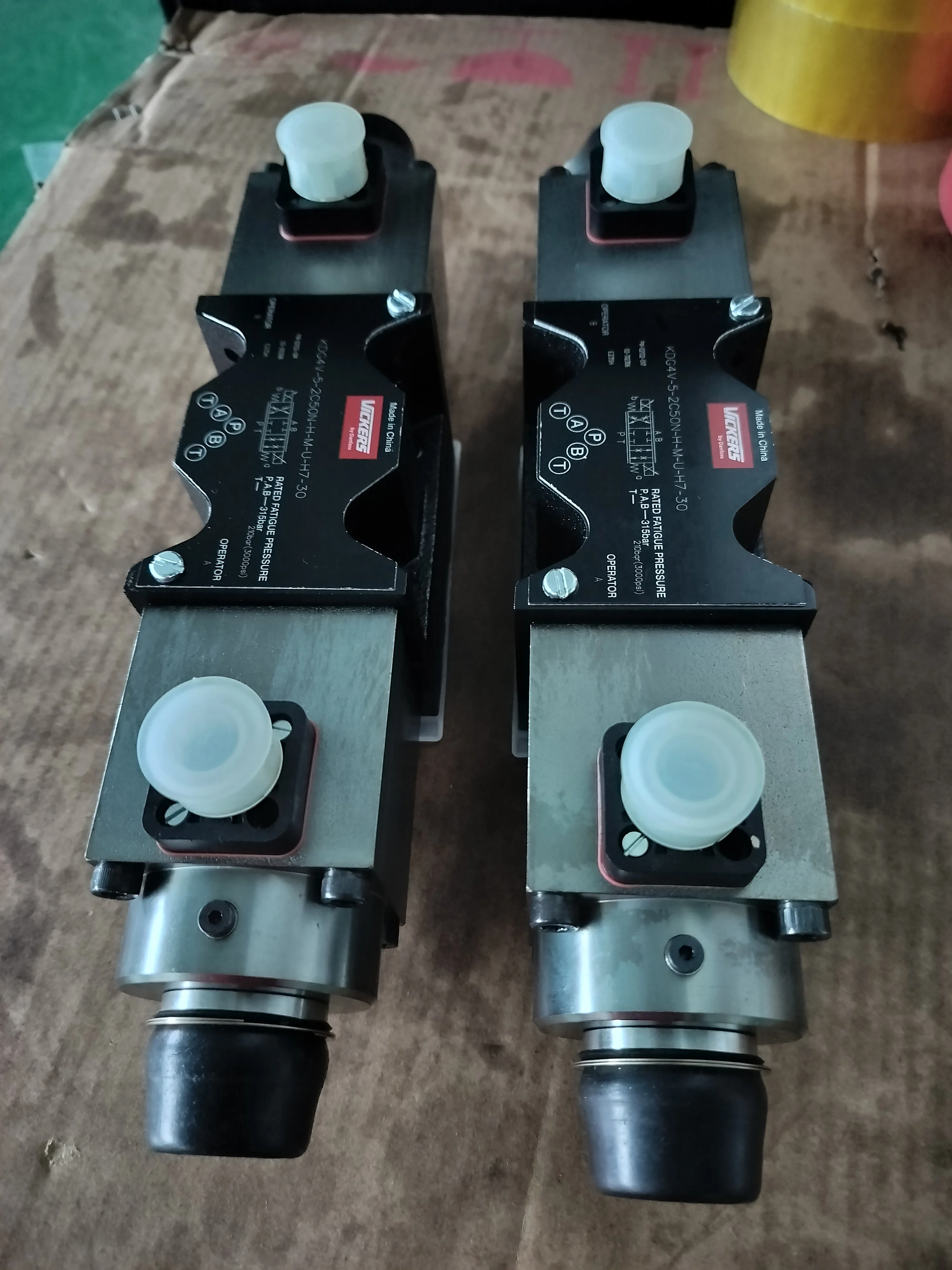 Фотомагнитный регулирующий гидравлический клапан KDG4V KTG4V KFDG KBFDG4V