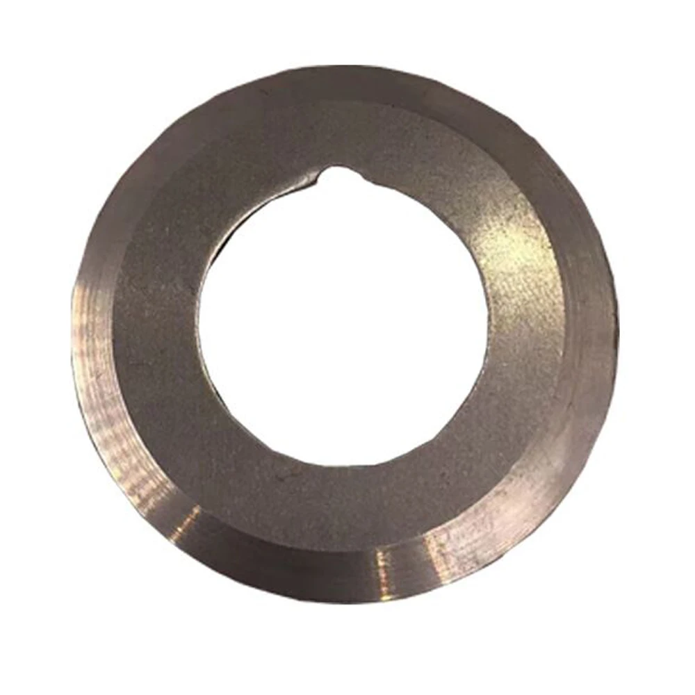 Портативный инструмент для зачистки проводов домашнего использования