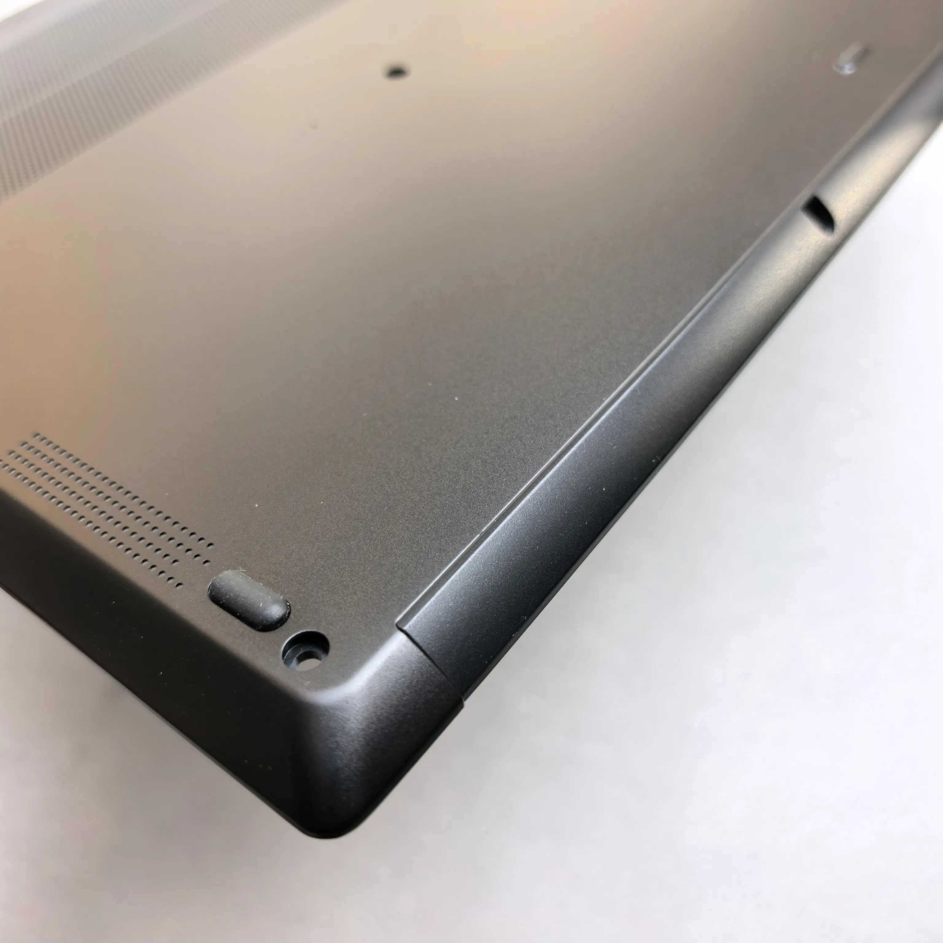 Фото Новая нижняя крышка корпуса ноутбука для MSI Prestige M15 P15 MS-16S6 MS-16S7 16S8 307551D215 №3