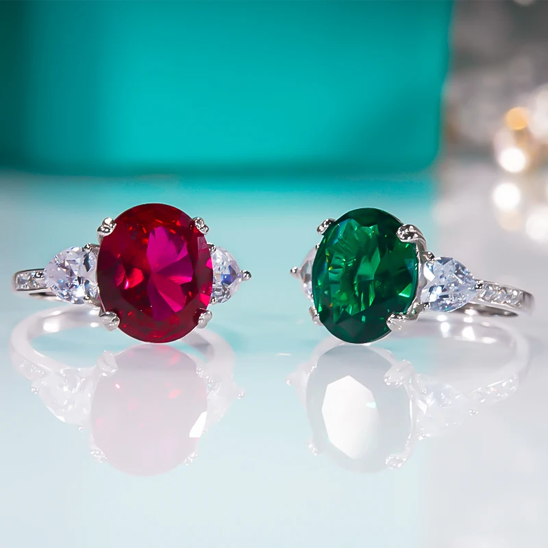 

Женское кольцо из серебра 925 пробы, с рубином и высокоуглеродистым бриллиантом