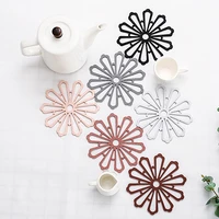 kitchen pot mat flower shape pot holders for hot pots and pans holder kitchen insulation coasters hot pad for dishes table mat