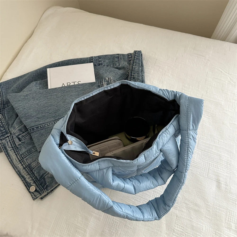 Женская сумка-тоут-пуховик большая вместительная стеганая сумка с верхней