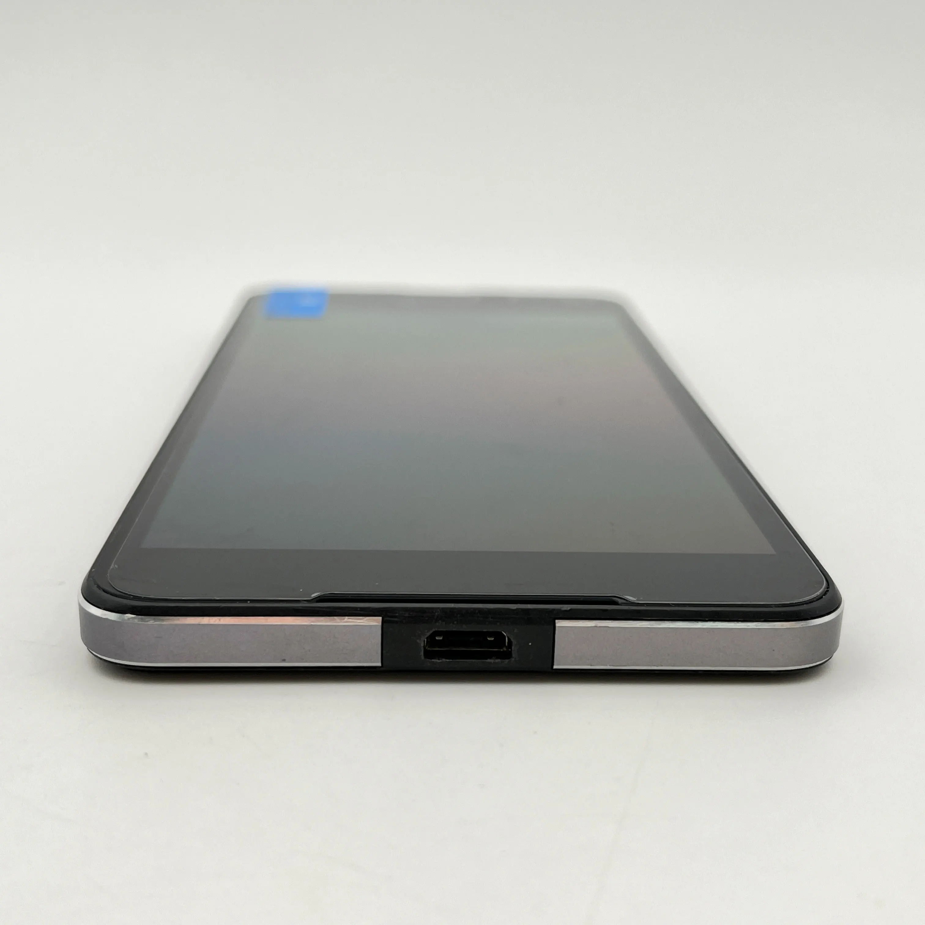 Фото Восстановленный оригинальный мобильный телефон Lumia 650 2G, разблокированный GSM 900/1800, 8 МП, Bluetooth, 2000 мАч, сделано в Финляндии №4
