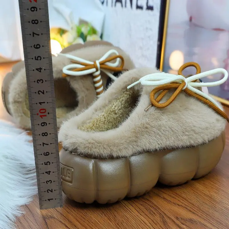 Красивые кофейные пушистые тапочки для девушек Женская милая собака с