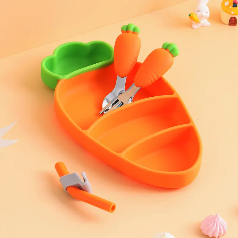 

Cartoon Children Silicone Cutlery Divided Dinner Plate Fork Spoon Straw Four-Piece Set Cute Carrot Styling Tableware For Baby