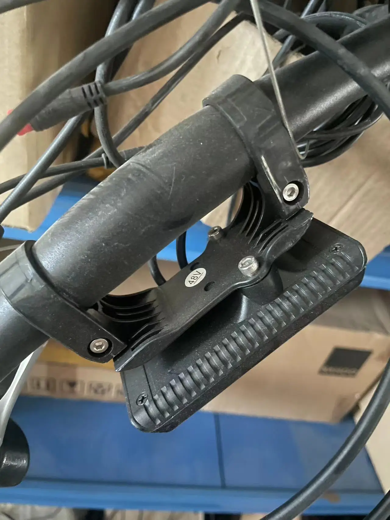 

a stand for the LCD display of Cyrusher XF800