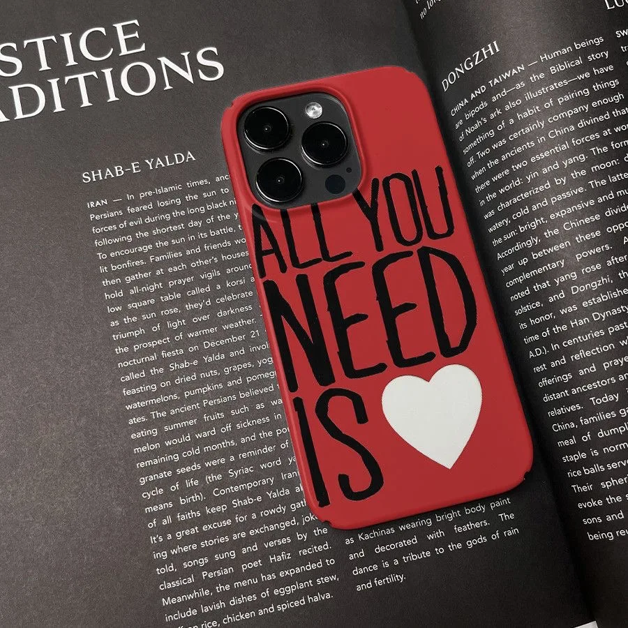 Креативный чехол для телефона INS с красным фоном Need Love English Chic Motto iPhone 15 14 11 12 13 Pro Max