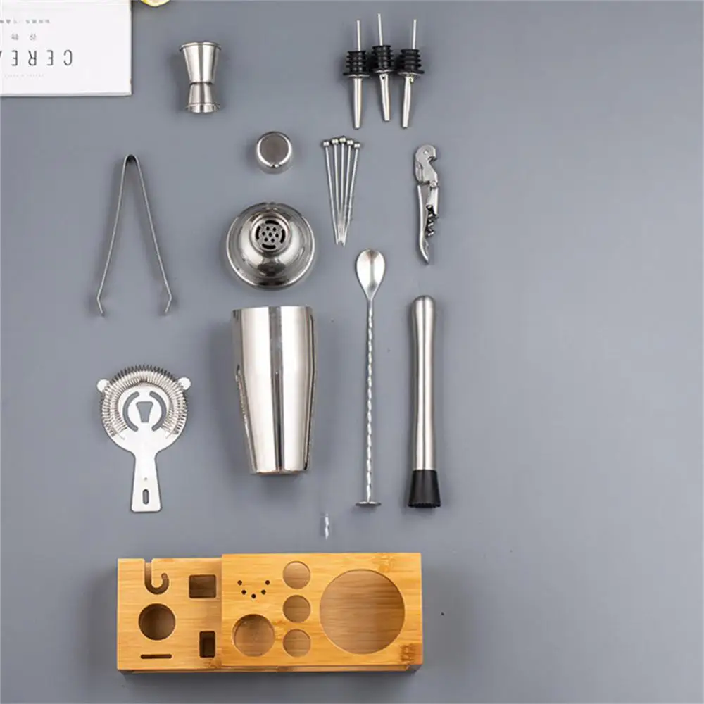 

Bartender Set Cocktail Shaker Mixer Martini Boston Shaker Stainless Steel Jigger Mixer Muddler Pourer Spoon Barware Tools