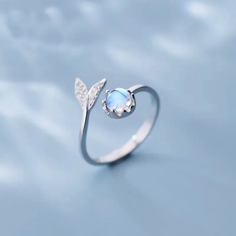

2022 Fashion Imitation Moonstone Fish Tail Open Ring Tail Ring Ring Adjustable Jewelry Accessories Free Shipping Items