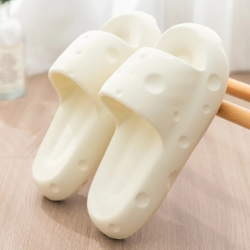 2023 Women Summer Slippers Man Soft Thick Bottom Slides Home Bedroom Bathroom Massage Slippers Girl Campus Beach Sandals Unisex