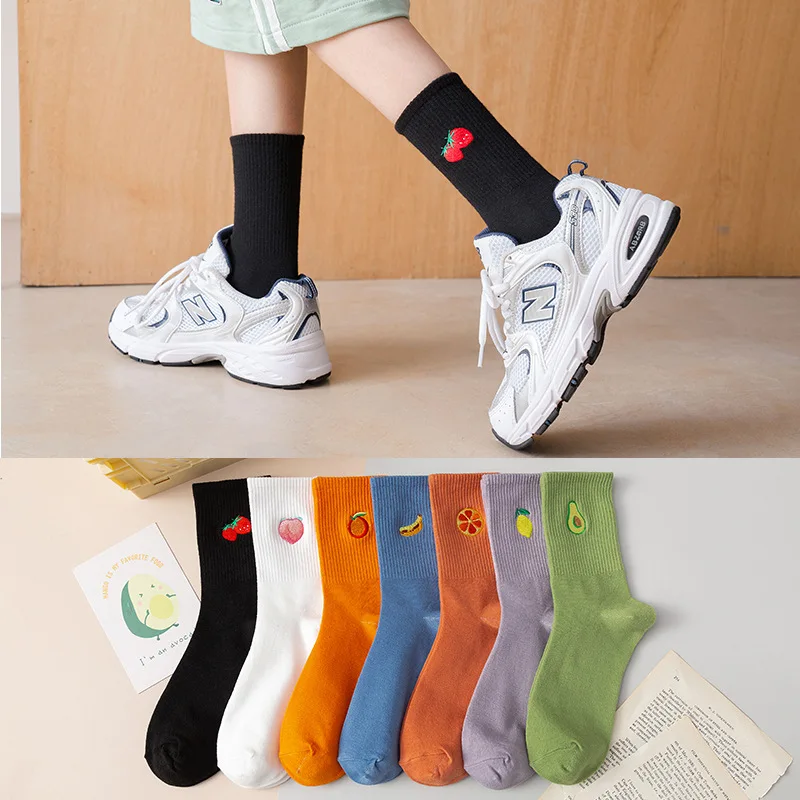 

Funny Korean Style Girls Kawaii Fashion Cartoon Peach Avocado Strawberry Banana Orange Lemon Fruits Loose Harajuku Women Socks