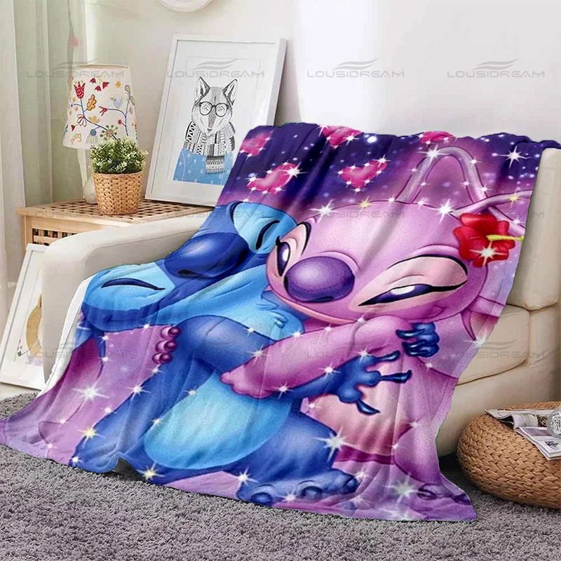 Fashion Animated Couple Blankets Cute Cartoon Pet Pattern Thin Blankets Flannel Portable Home Travel Office Blankets