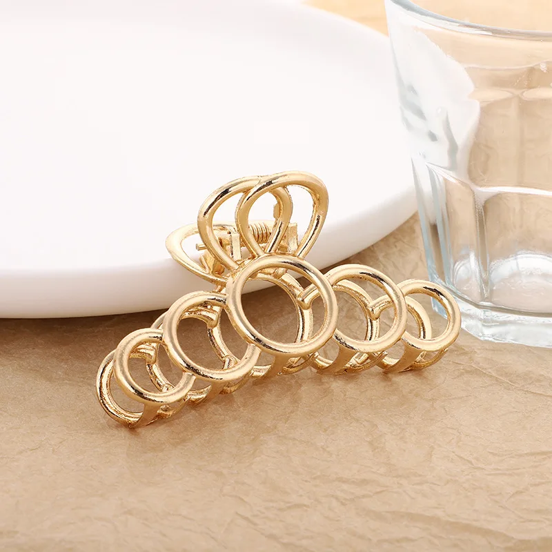 

8cm Big Hollow Geometric Gold Alloy Hair Claws Circle Star Women Girl Sweet Headband Hair Clips Hairpins korean accessories