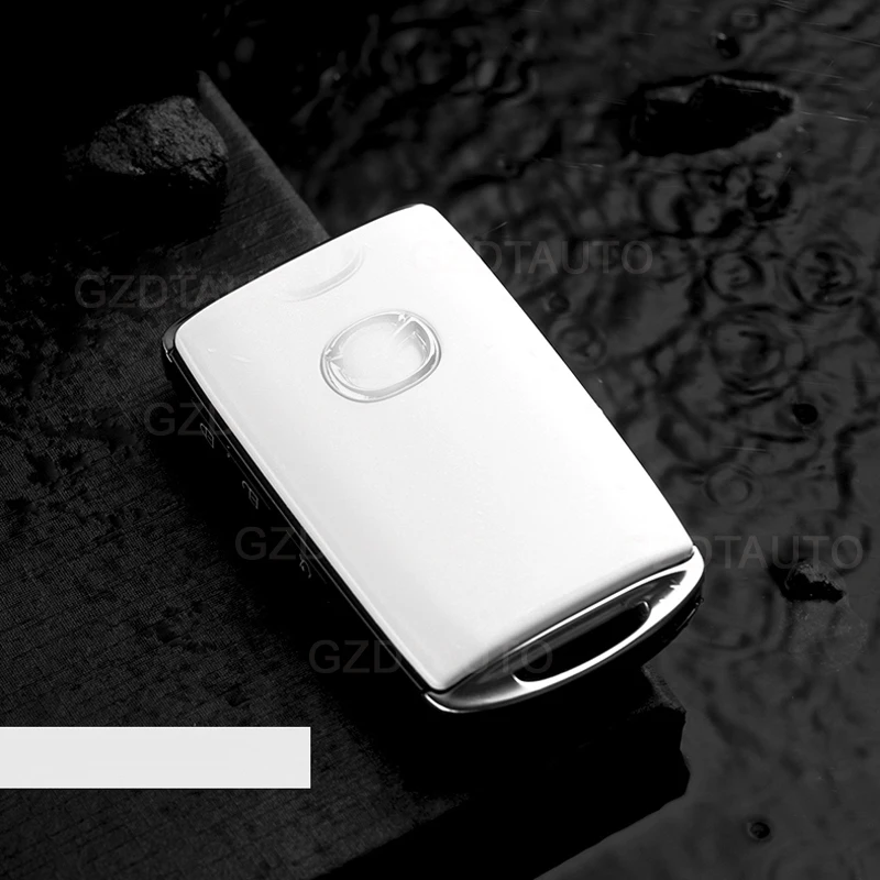 

Car Zine-alloy Key Case Protection Key Cover Shell Keychain Ring Car Protective For Mazda 3 CX30 CX5 CX8 2020 2021 Accessories