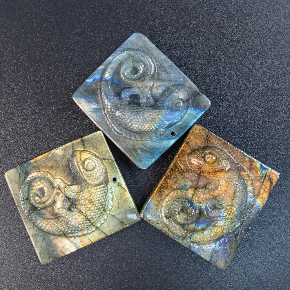 Лабрадорит кулон маска бабочка 1 шт.