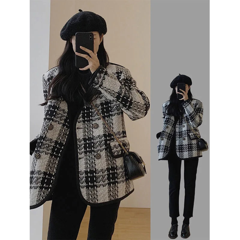

Vintage Black Plaid Jacket Women 2023 New Autumn Winter French Design Tweed Coat Fashion Loose Double Breasted Outwear Trend