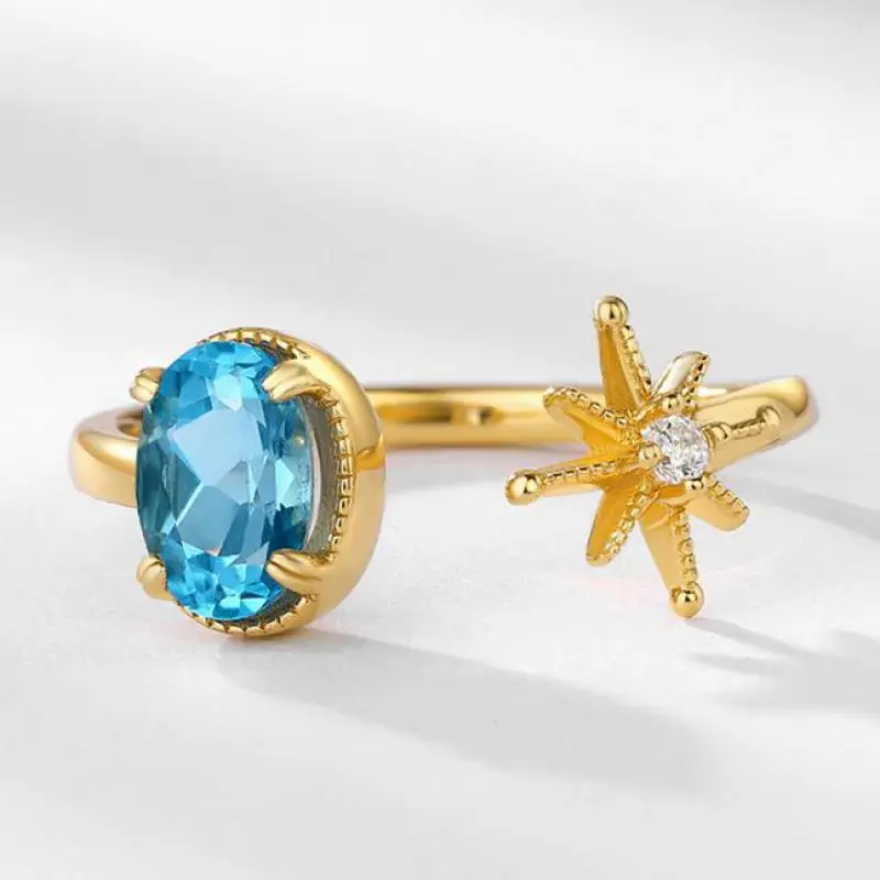 

Женское кольцо из серебра 925 пробы с натуральным топазом