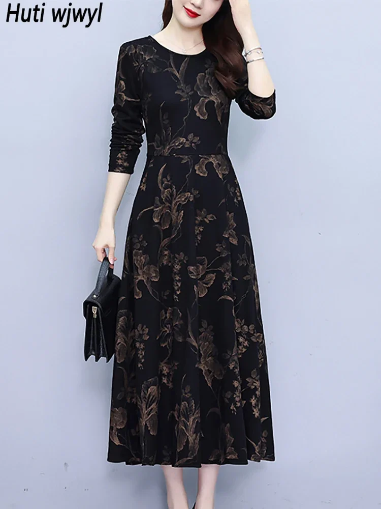 Осенне-зимнее черное длинное платье с винтажным принтом 2024 элегантное