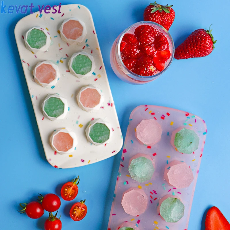 

8 Grid Silicone Ice Cube Mold Square Ice Cube Tray Reusable Ice Cube Maker for Whiskey Cocktail Bpa Free Bar Tool