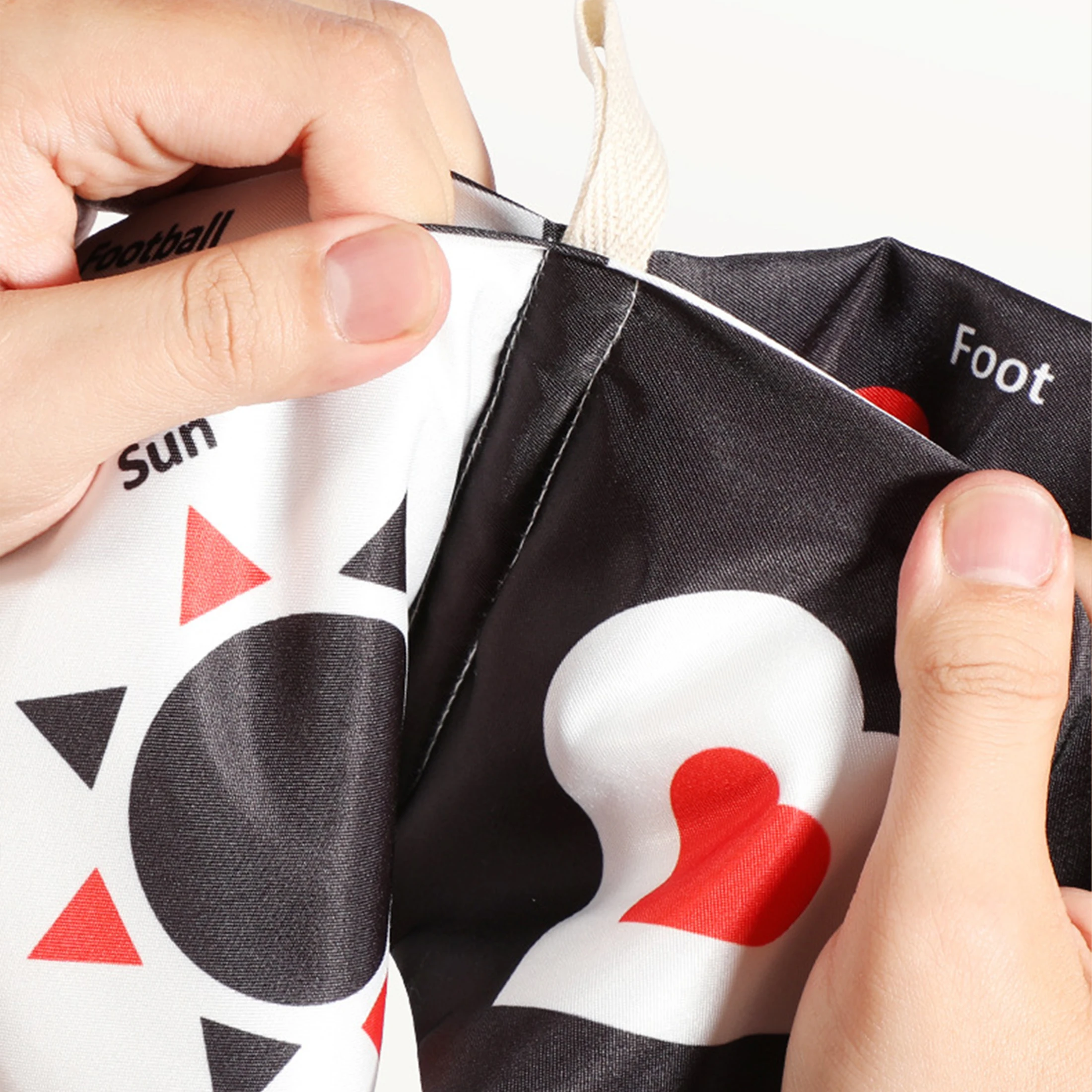 Детская Черно-белая Тканевая Книга С Кольцом И Животным Узором Развивающие