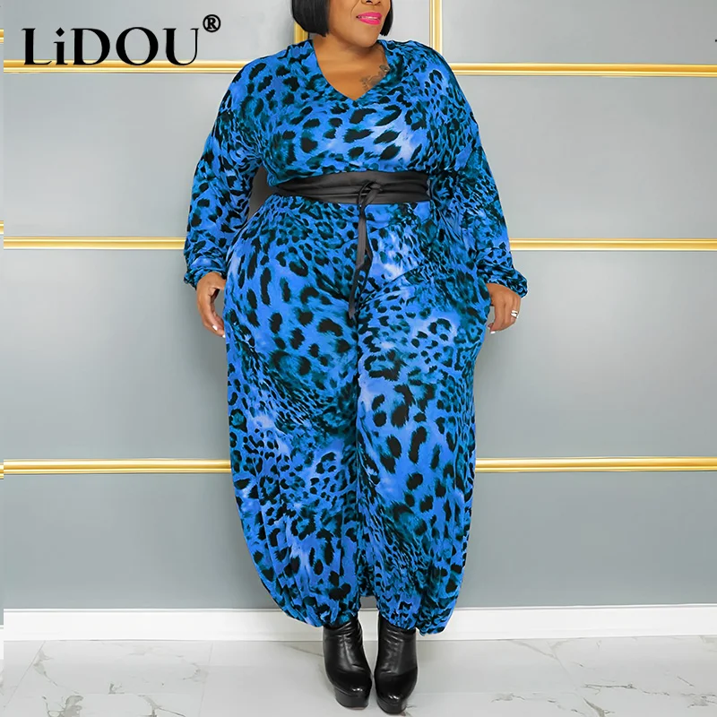 Рисунок 5 - Женский свободный комбинезон с леопардовым принтом