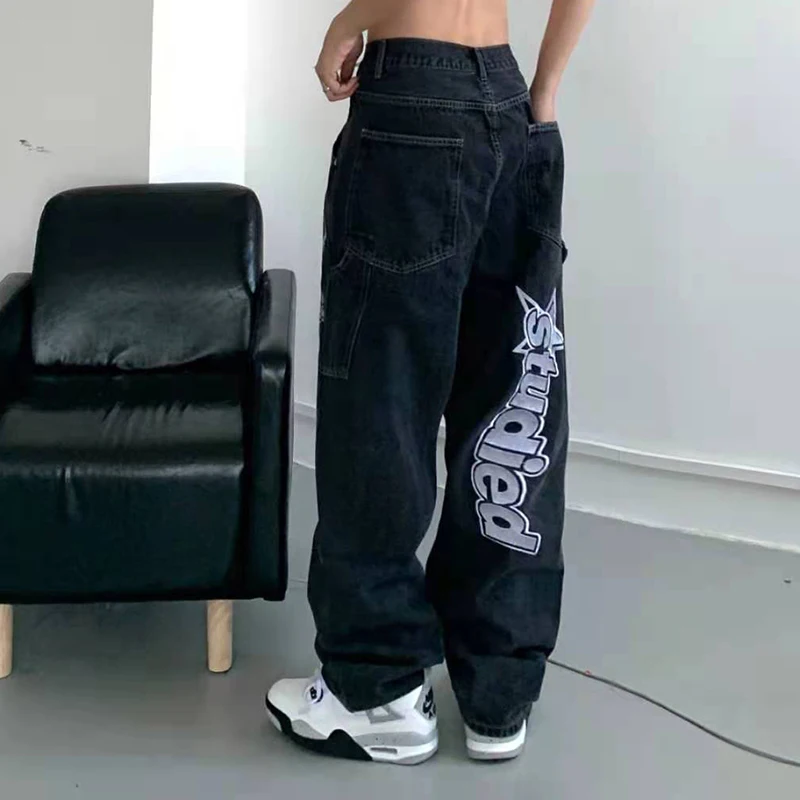 Mens and Women Straight Harajuku Oversize Streetwear Denim Trousers Unisex Retro Pockets Letter Embroidery Ripped Casual Jeans