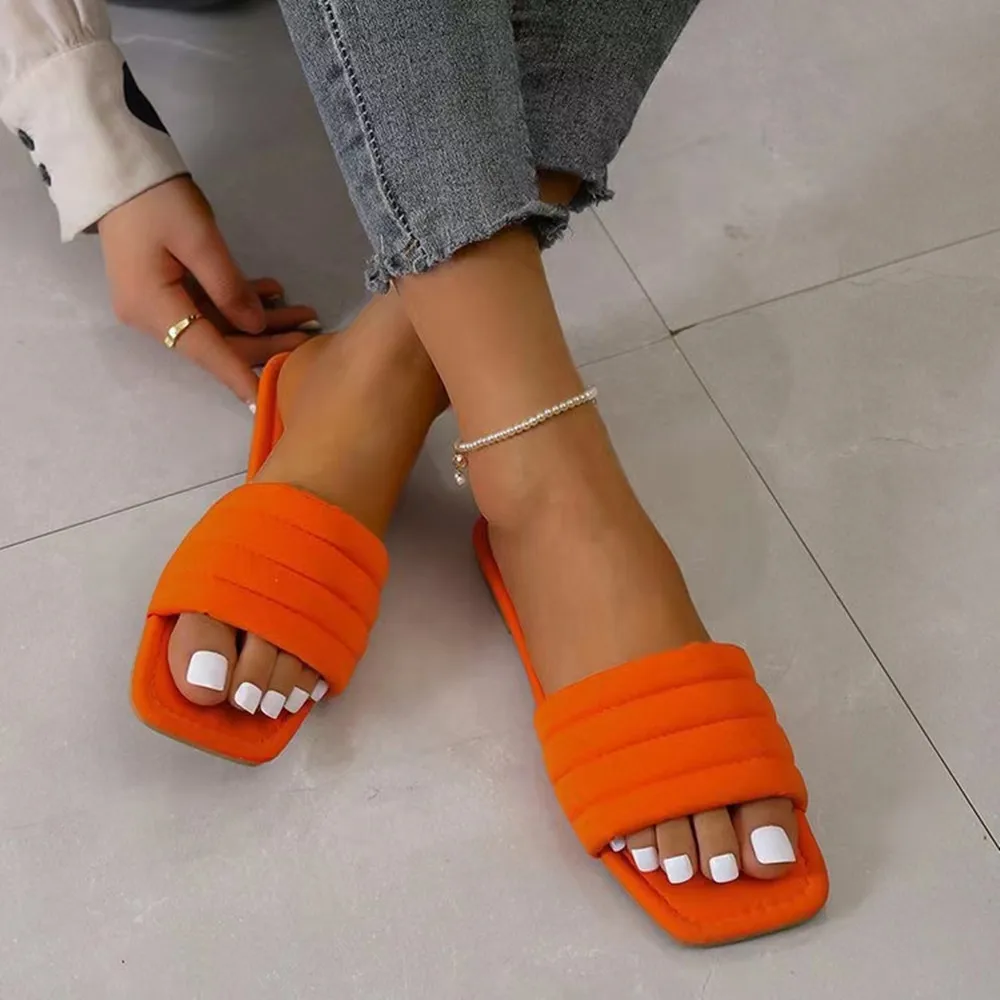 

Web celebrity 2023 new big yards flat wear fashion slippers, beach slippers slippers